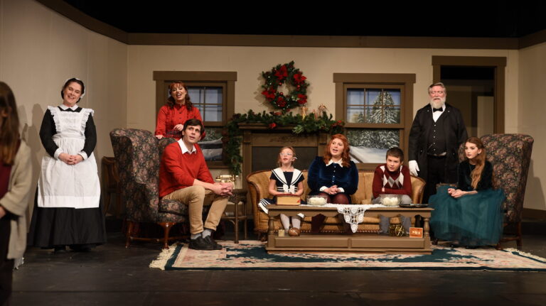 Rented Christmas at City Theatre of Independence